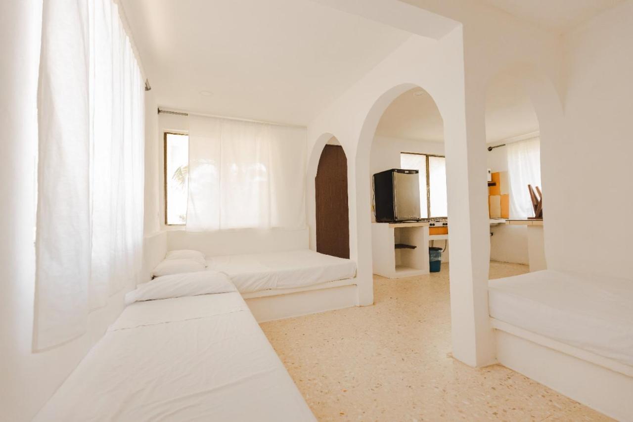 Hotel Bungalows Marbella Costa Esmeralda Monte Gordo 外观 照片
